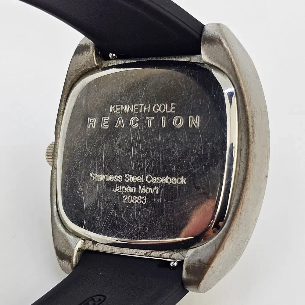 Kenneth Cole Reaction Men's Watch 42mm Black Dial New Plastic‎ Bands New Battery